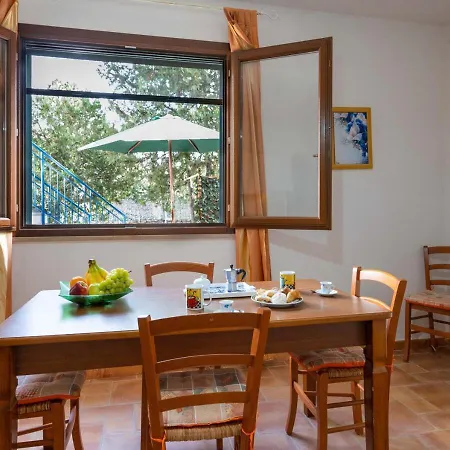Dom wakacyjny Casa La Pineta Budoni